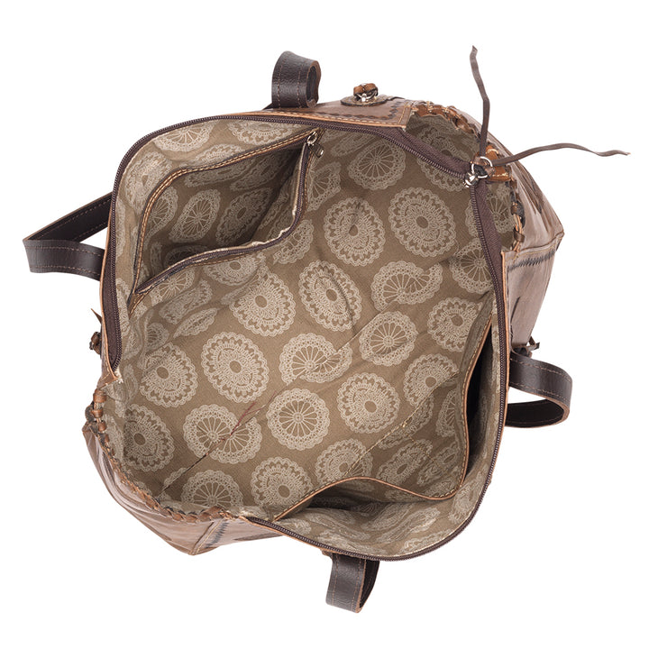 Inside view of Navajo Soul conceal carry tote with one zippered and two slip pockets